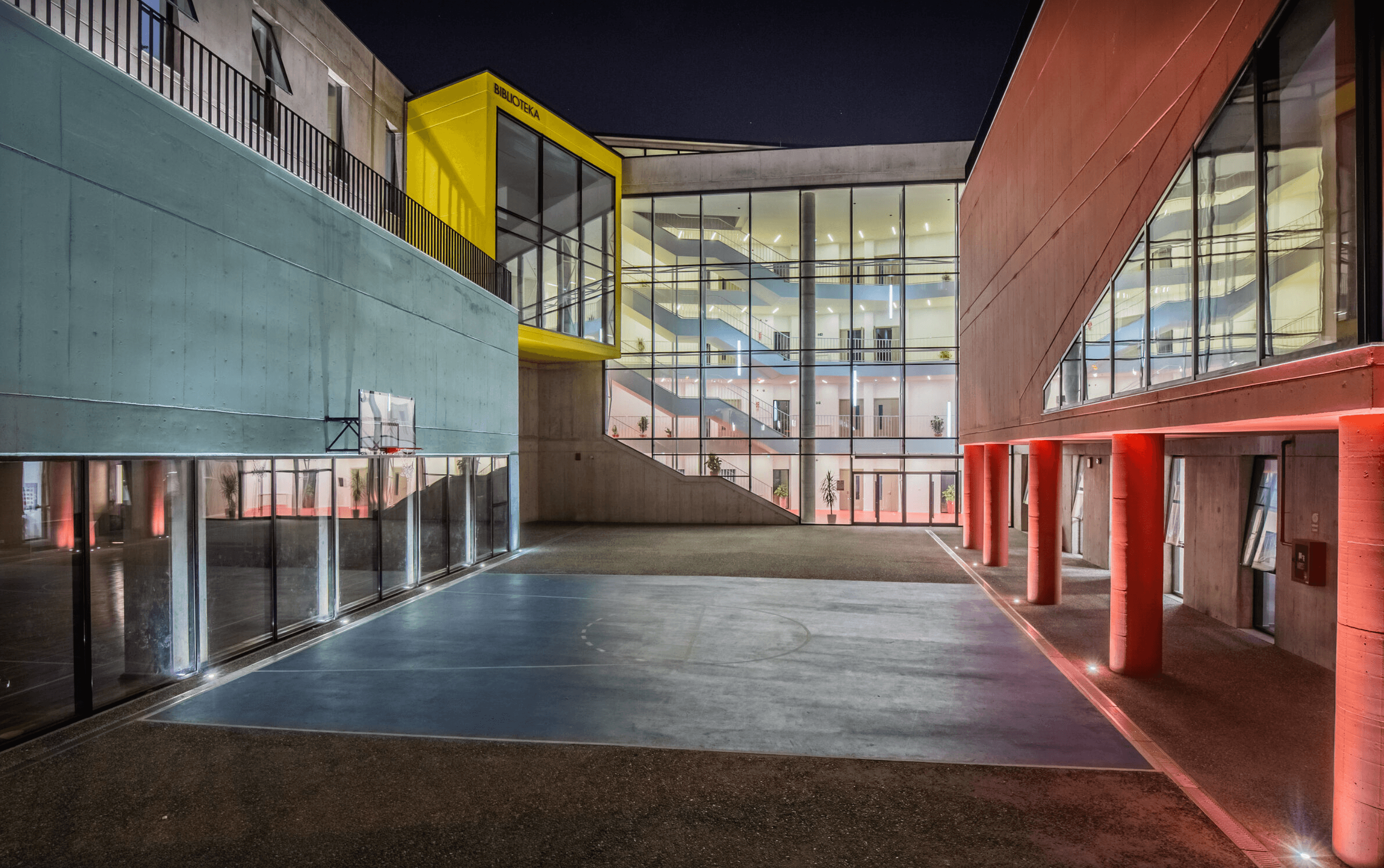 Shkolla Servete Maçi