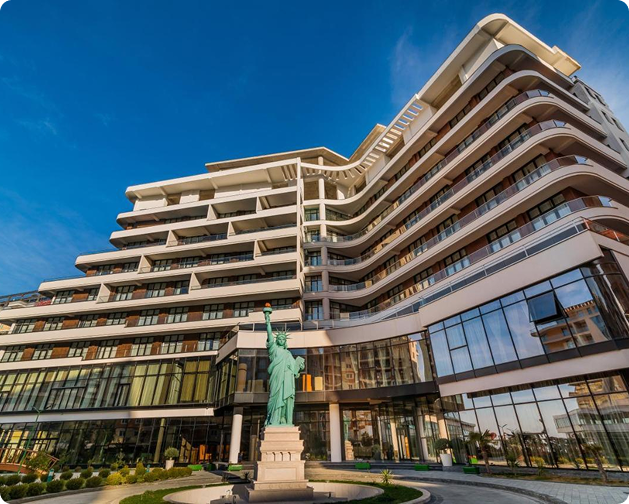 Rafaelo Hotel Shëngjin - Instalim dritare dhe fasada xhami